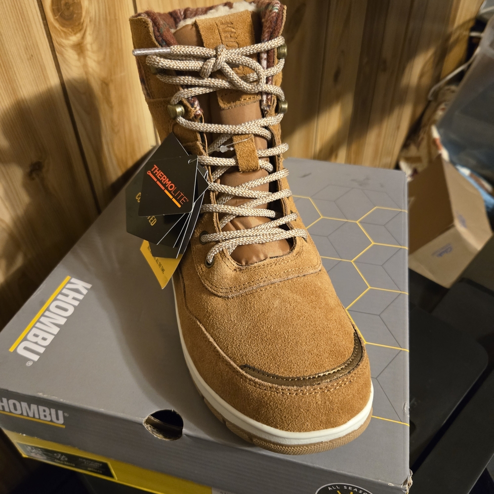 Khombu Women's Lace Up Boots - Brown